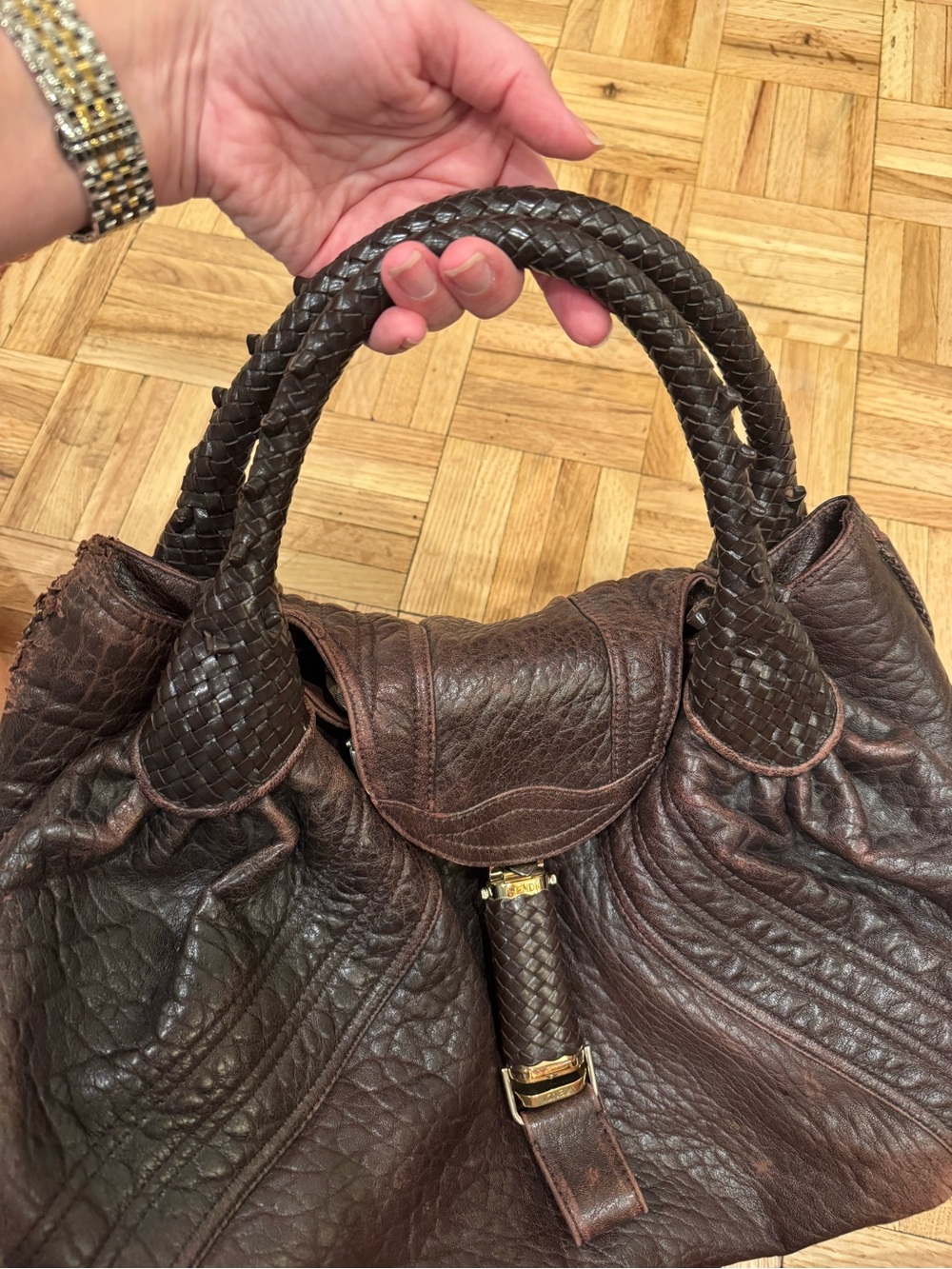 Classic 100% authentic large vintage Leather Fendi Spy bag - Picture 6 of 12